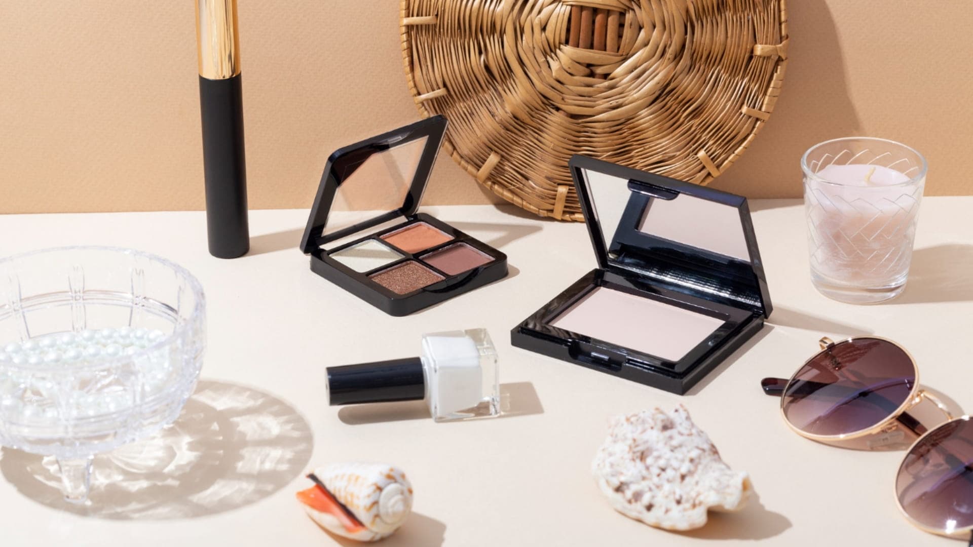 Perfume & Cosmetics Set
